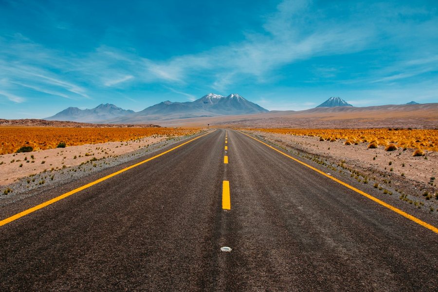 Open road leading to the horizon