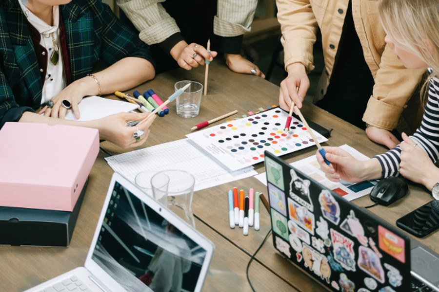 In-House vs Agency